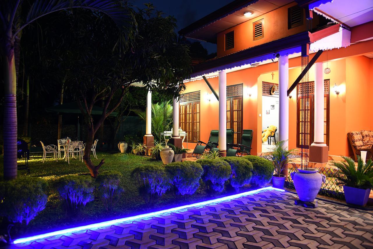 One And Only Apartment Negombo Kültér fotó